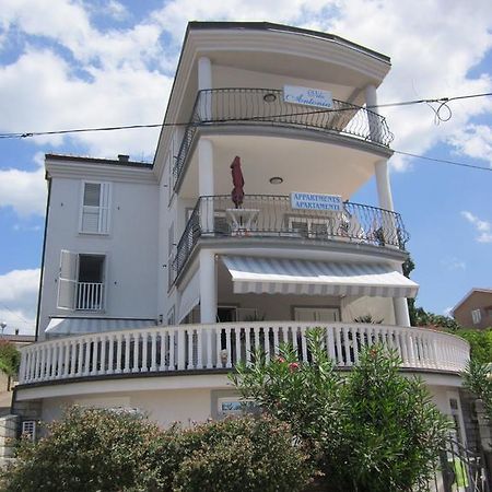Apartments Antonia Malinska Chambre photo