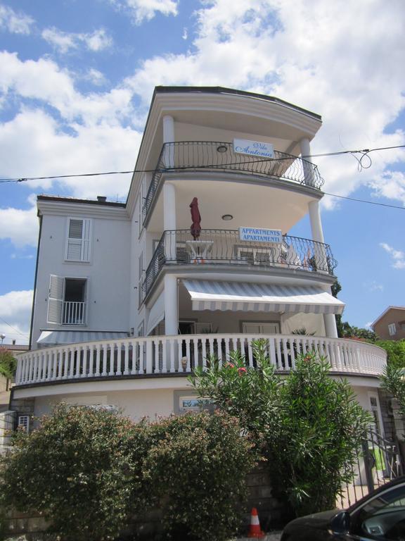 Apartments Antonia Malinska Chambre photo