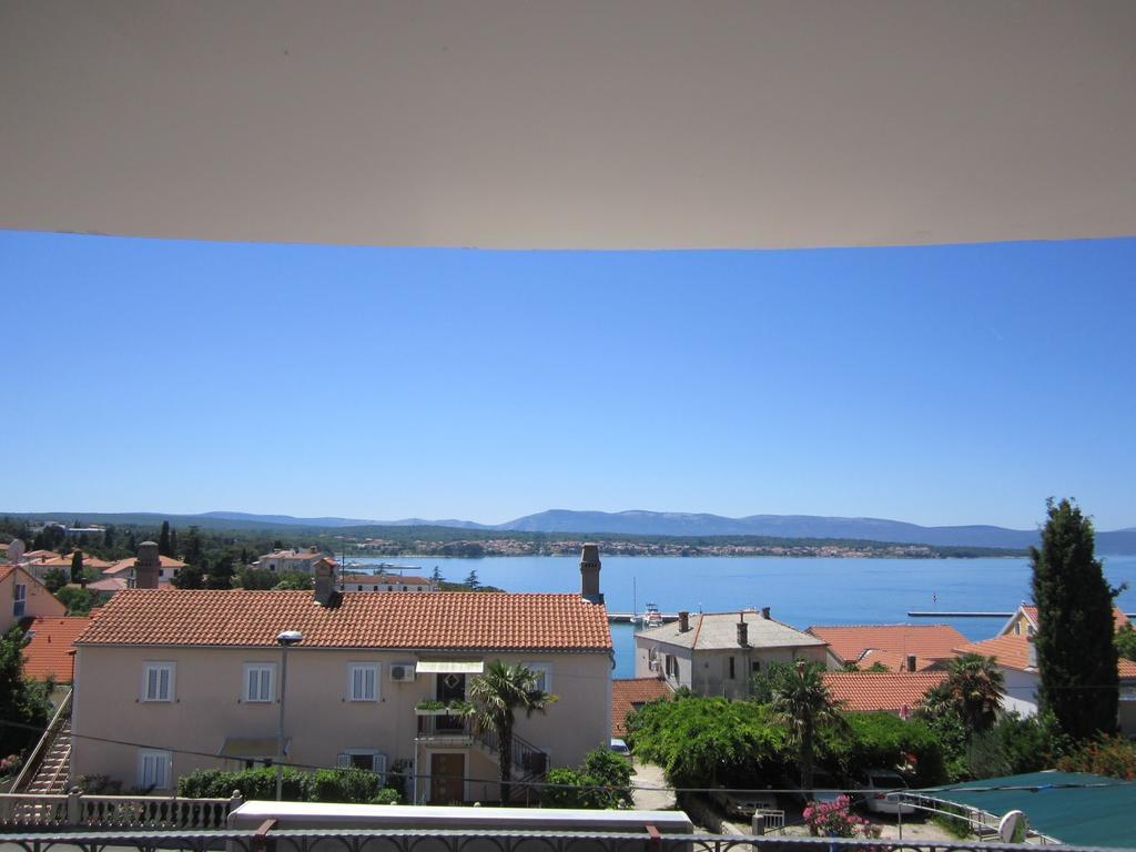 Apartments Antonia Malinska Chambre photo