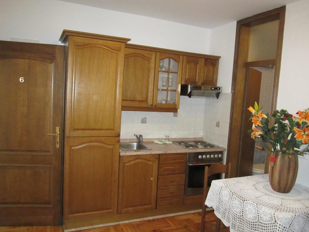 Apartments Antonia Malinska Chambre photo
