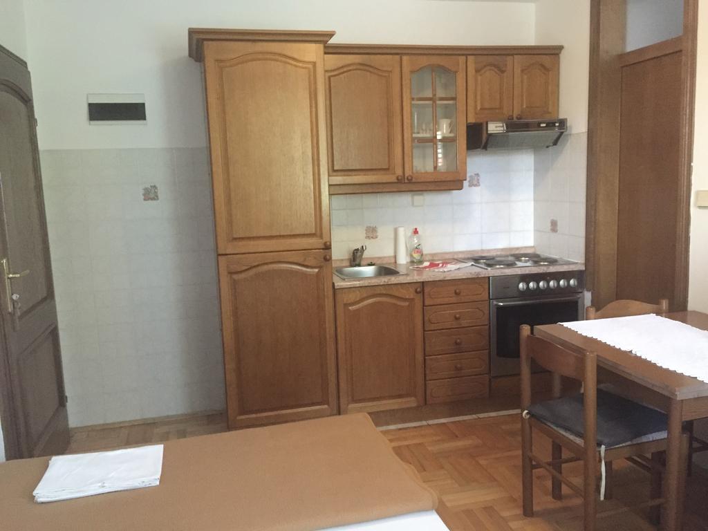Apartments Antonia Malinska Extérieur photo