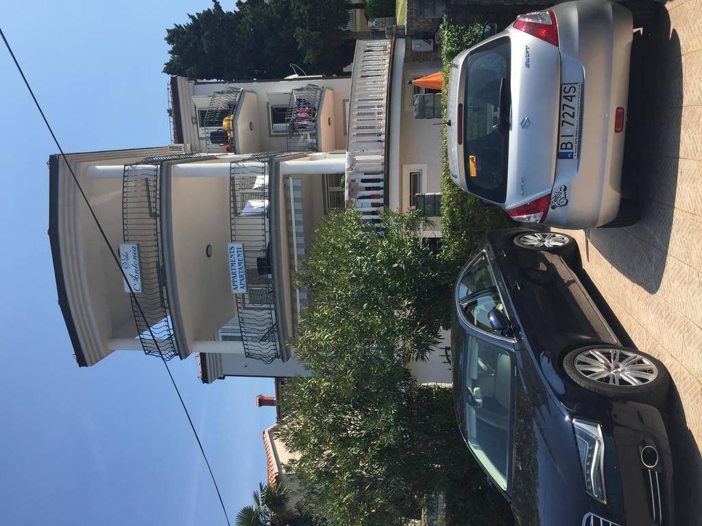 Apartments Antonia Malinska Extérieur photo